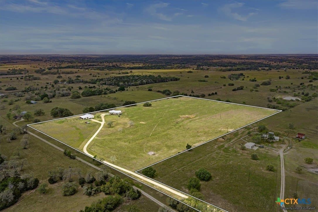 27.9 acres in Lavaca County - photo 43
