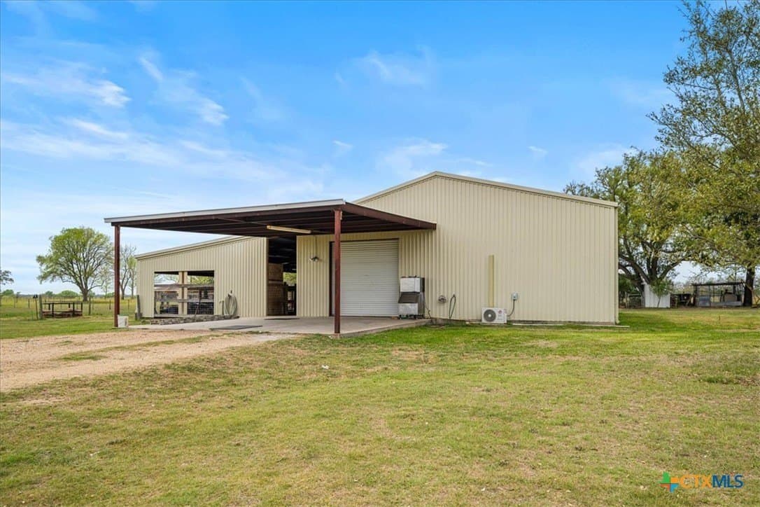 27.9 acres in Lavaca County - photo 46