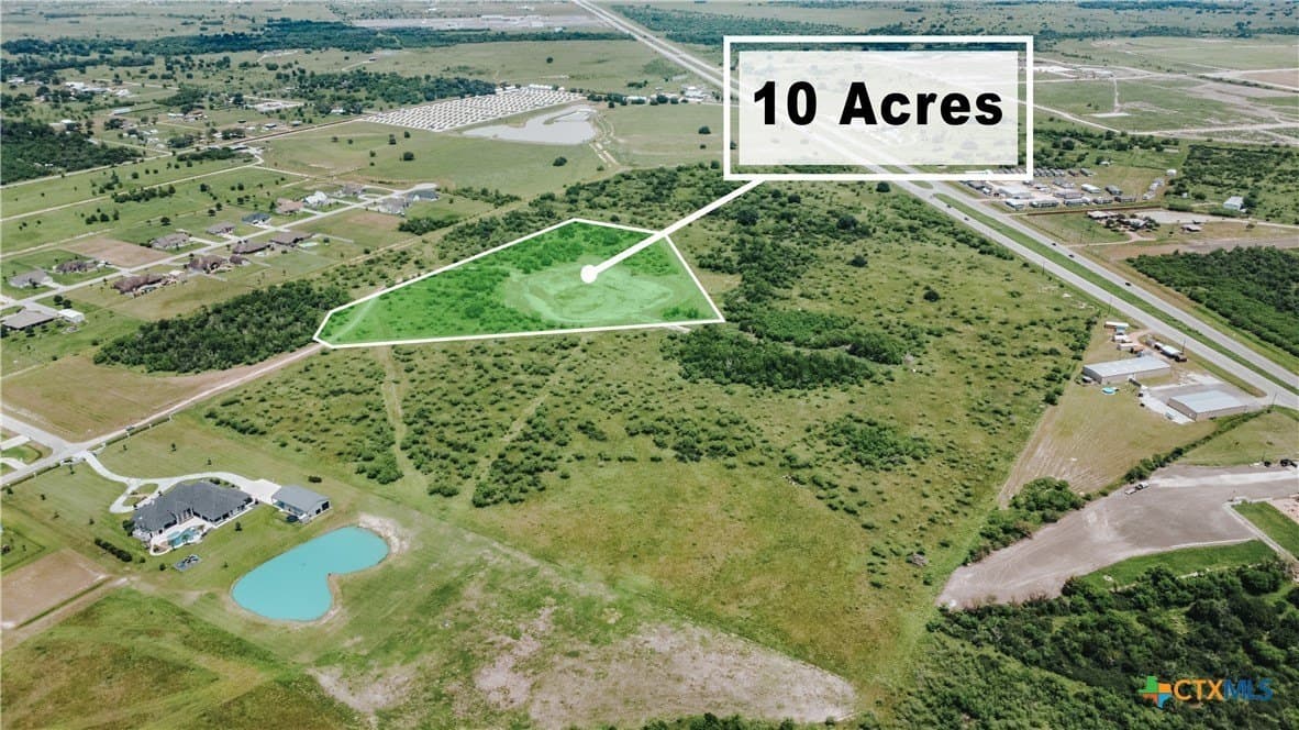 10 acres in Victoria County - photo 3