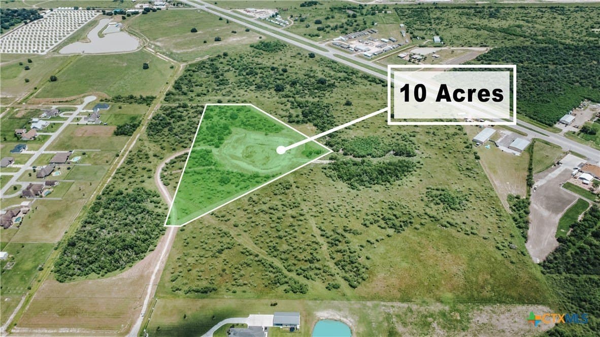 10 acres in Victoria County - photo 2