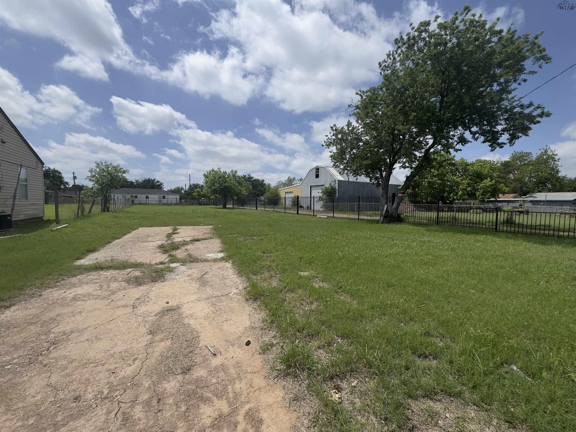 0.21 acres in Wichita County gallery image 4