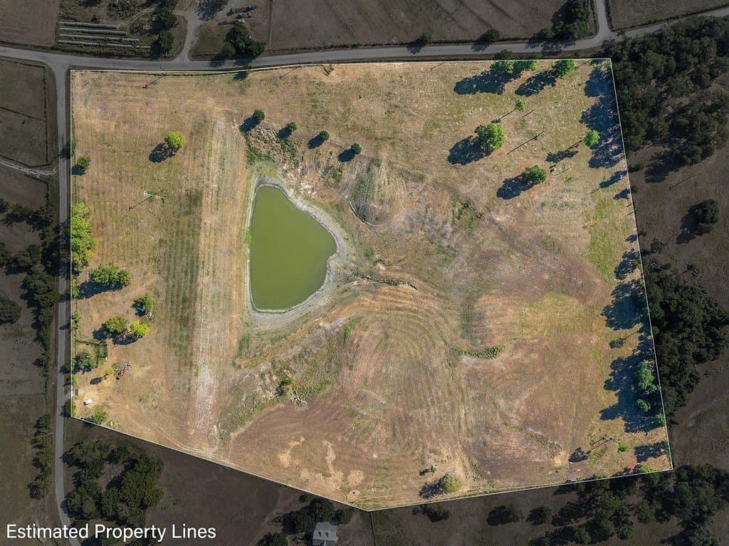 25 acres in Washington County