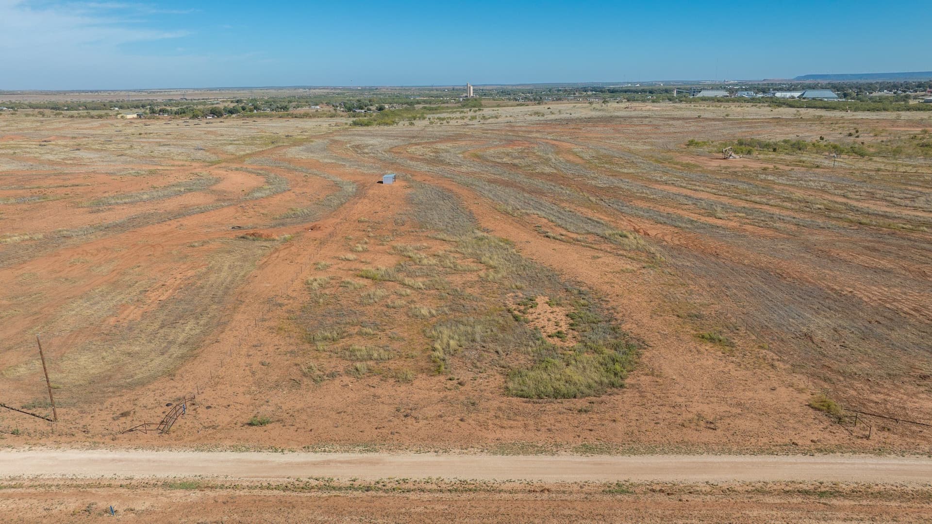 10 acres in Nolan County - photo 3