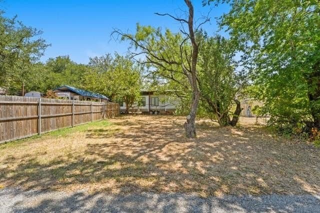 0.06 acres in Hood County gallery image 2