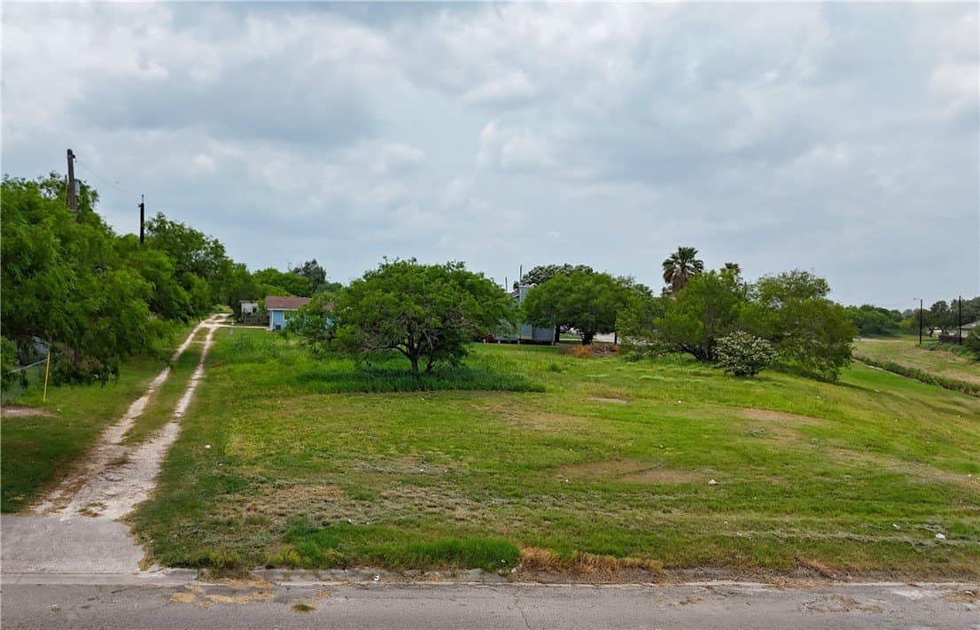 0.49 acres in Kleberg County