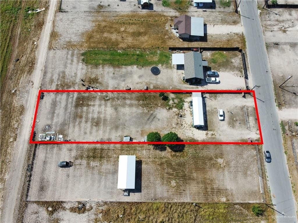 0.5 acres in Hidalgo County - photo 8