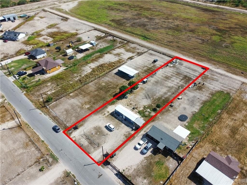 0.5 acres in Hidalgo County - photo 3