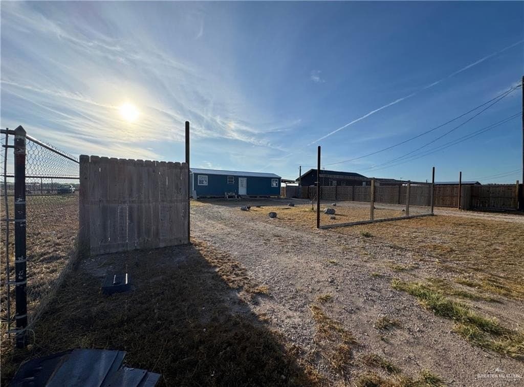 0.5 acres in Hidalgo County - photo 12