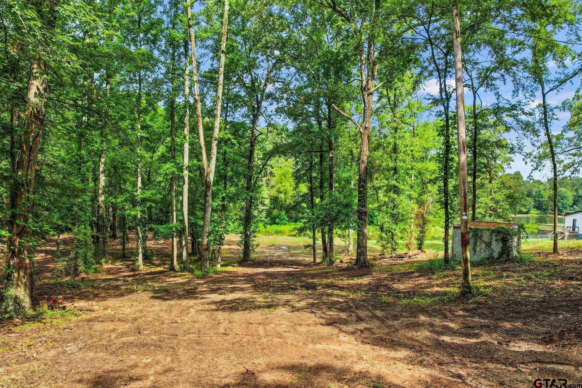 2.1 acres in Franklin County gallery image 4