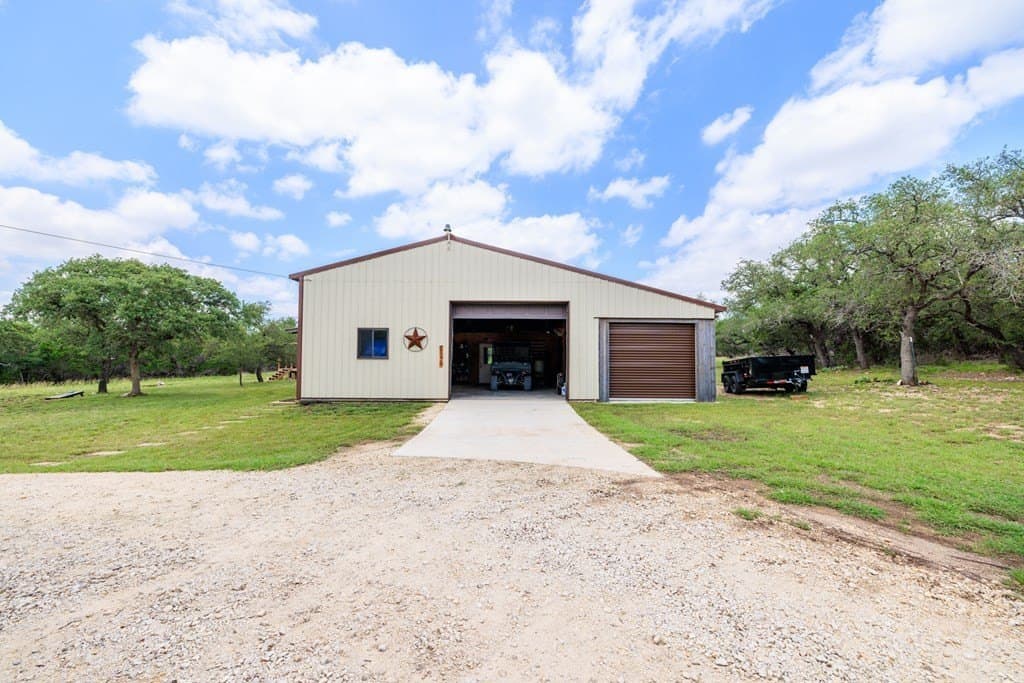 21.06 acres in Kimble County - photo 18