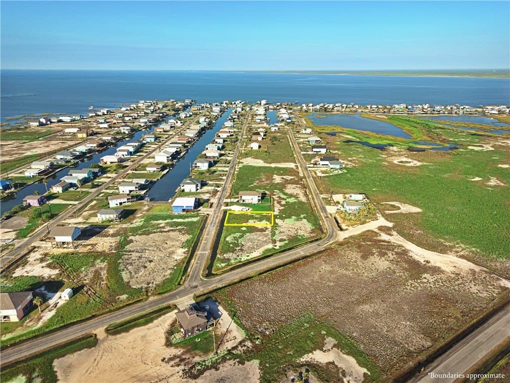 0.11 acres in Aransas County - photo 5