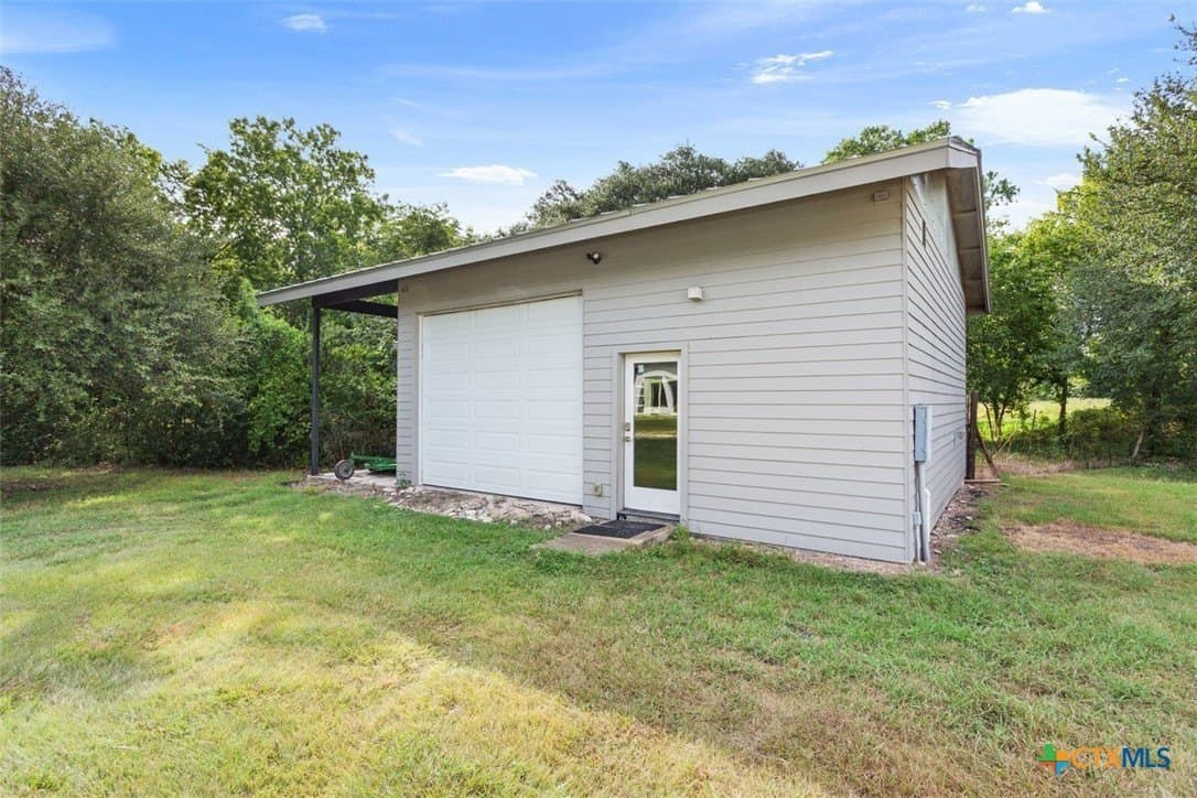 29.5 acres in Williamson County - photo 40