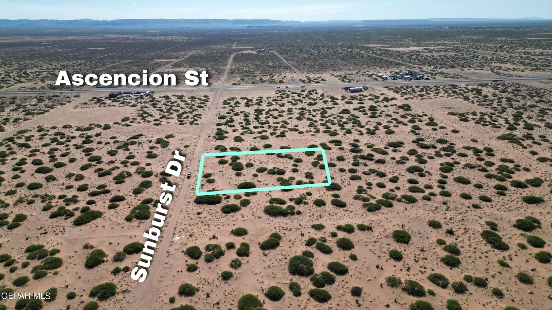 0.5 acres in El Paso County - photo 3