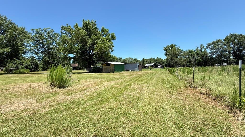 2.11 acres in Texas County gallery image 3