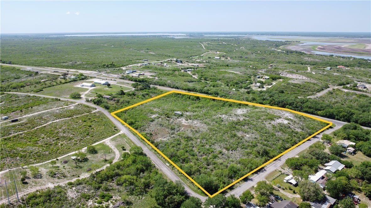 10.19 acres in Live Oak County