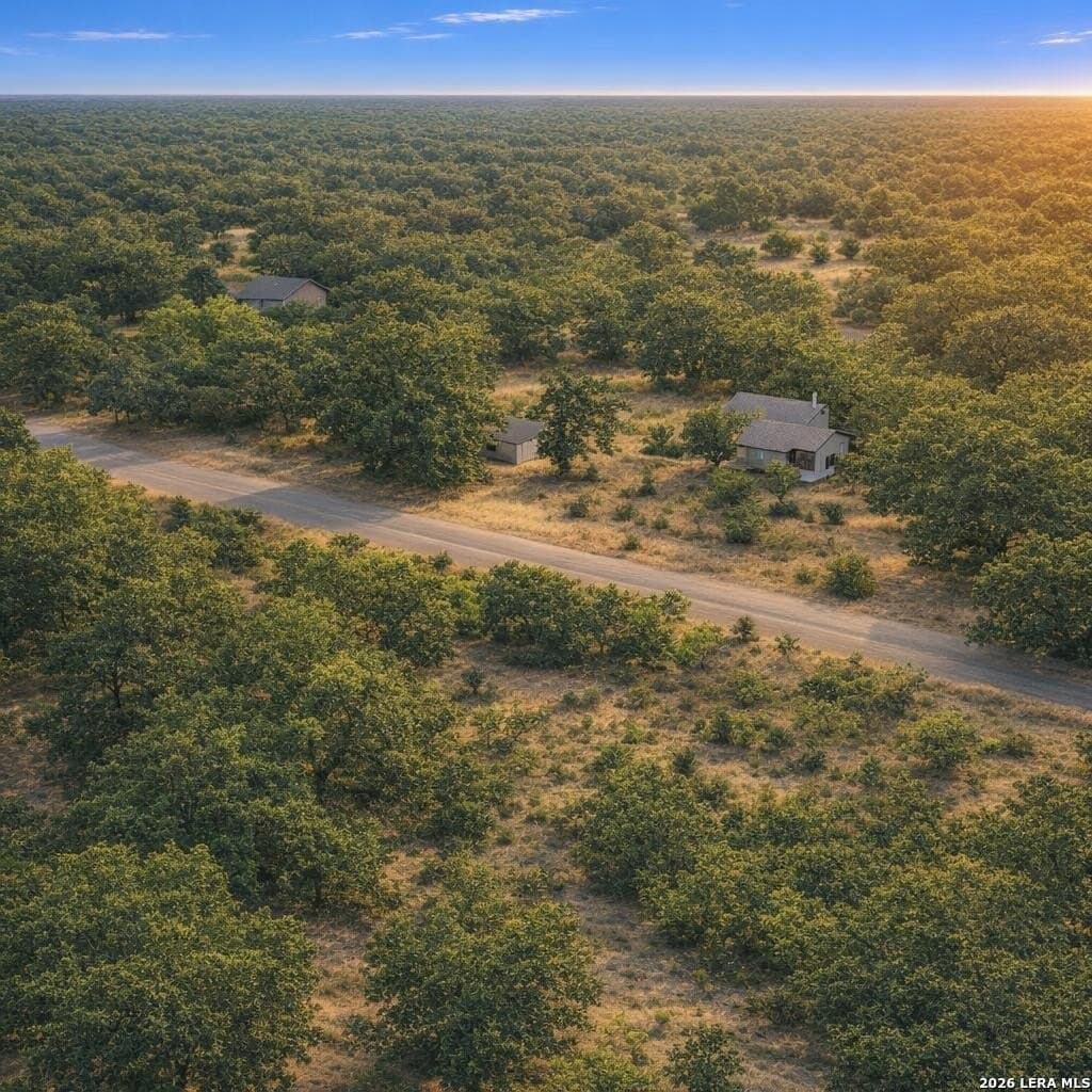 0.51 acres in Comal County - photo 3