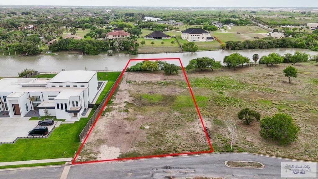 1.83 acres in CAMERON County