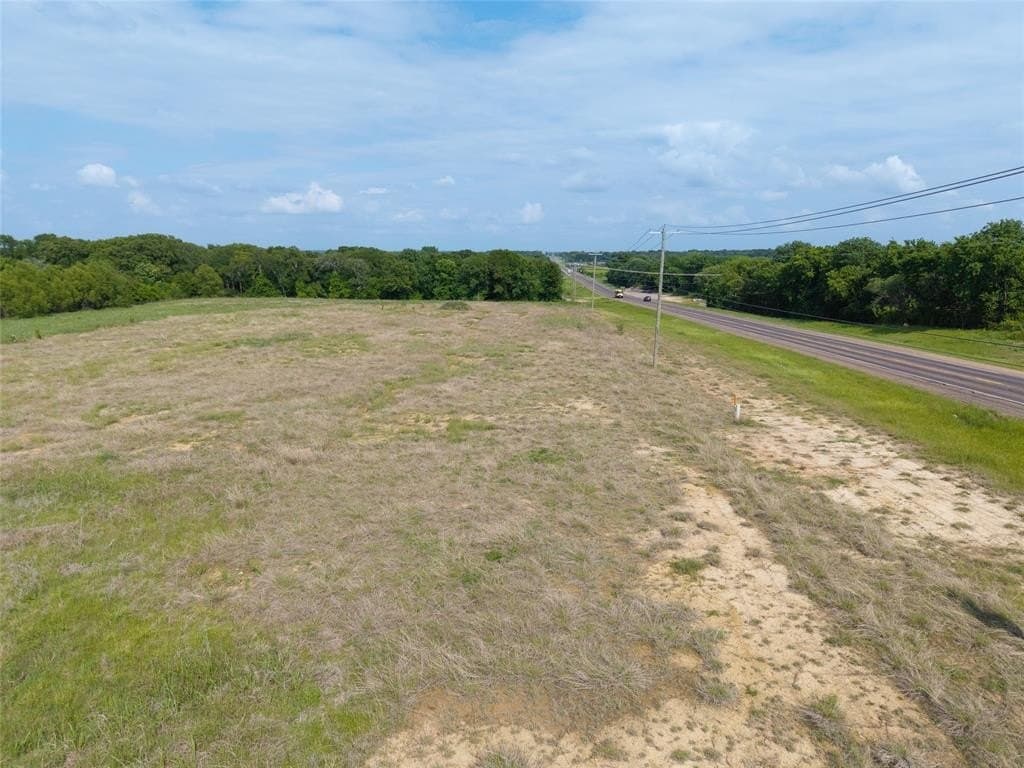 7.06 acres in Henderson County gallery image 4