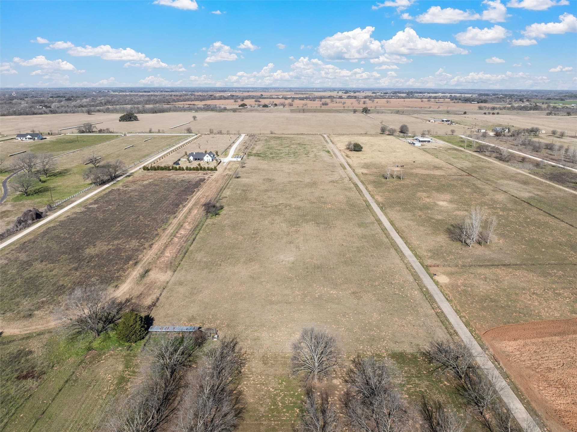 12 acres in McLennan County