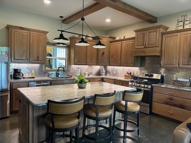 45.85 acres in Henderson County