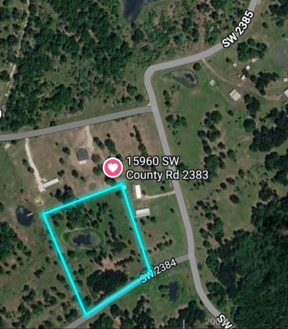 3.25 acres in Navarro County