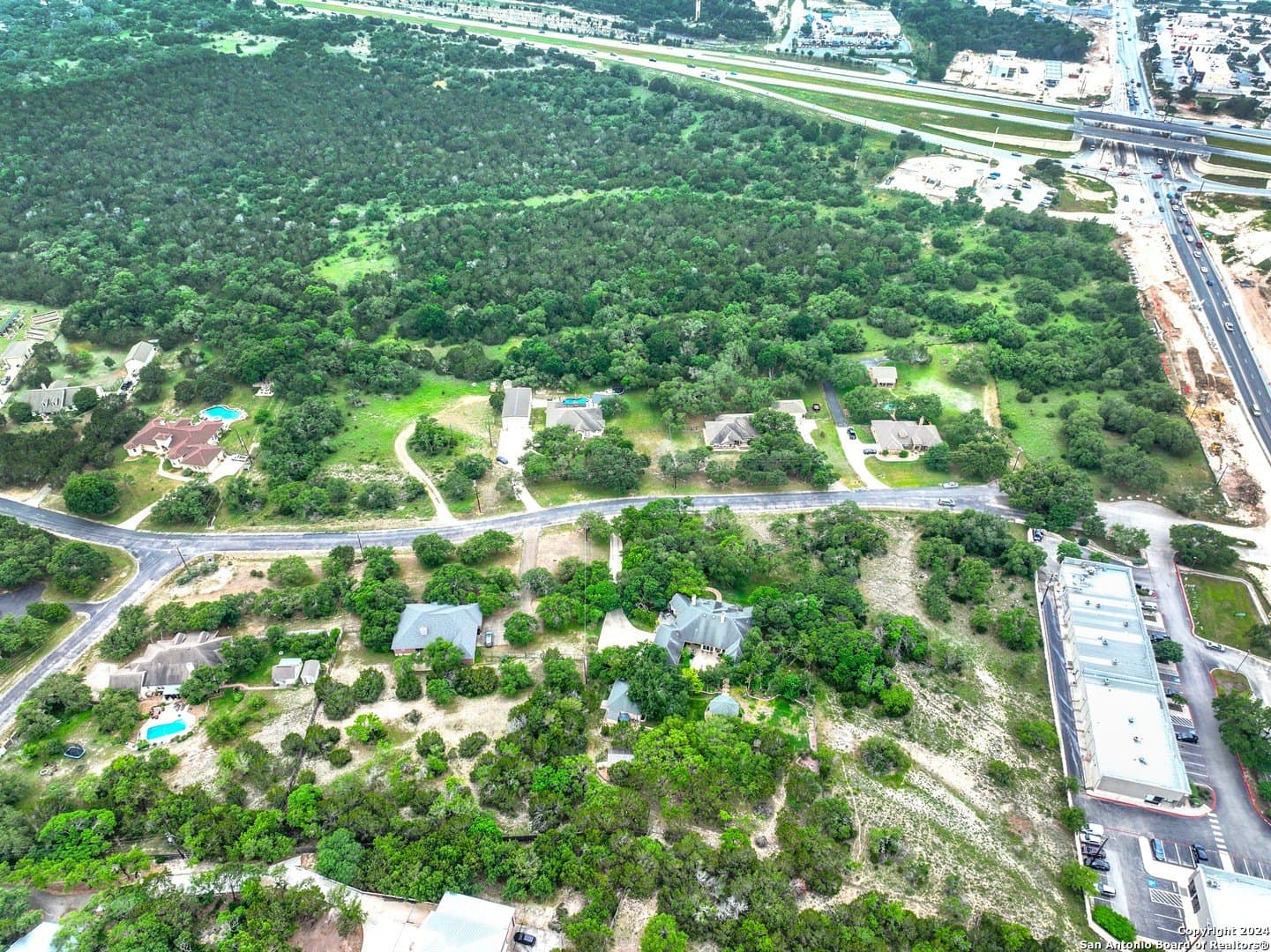 1.89 acres in Comal County gallery image 2