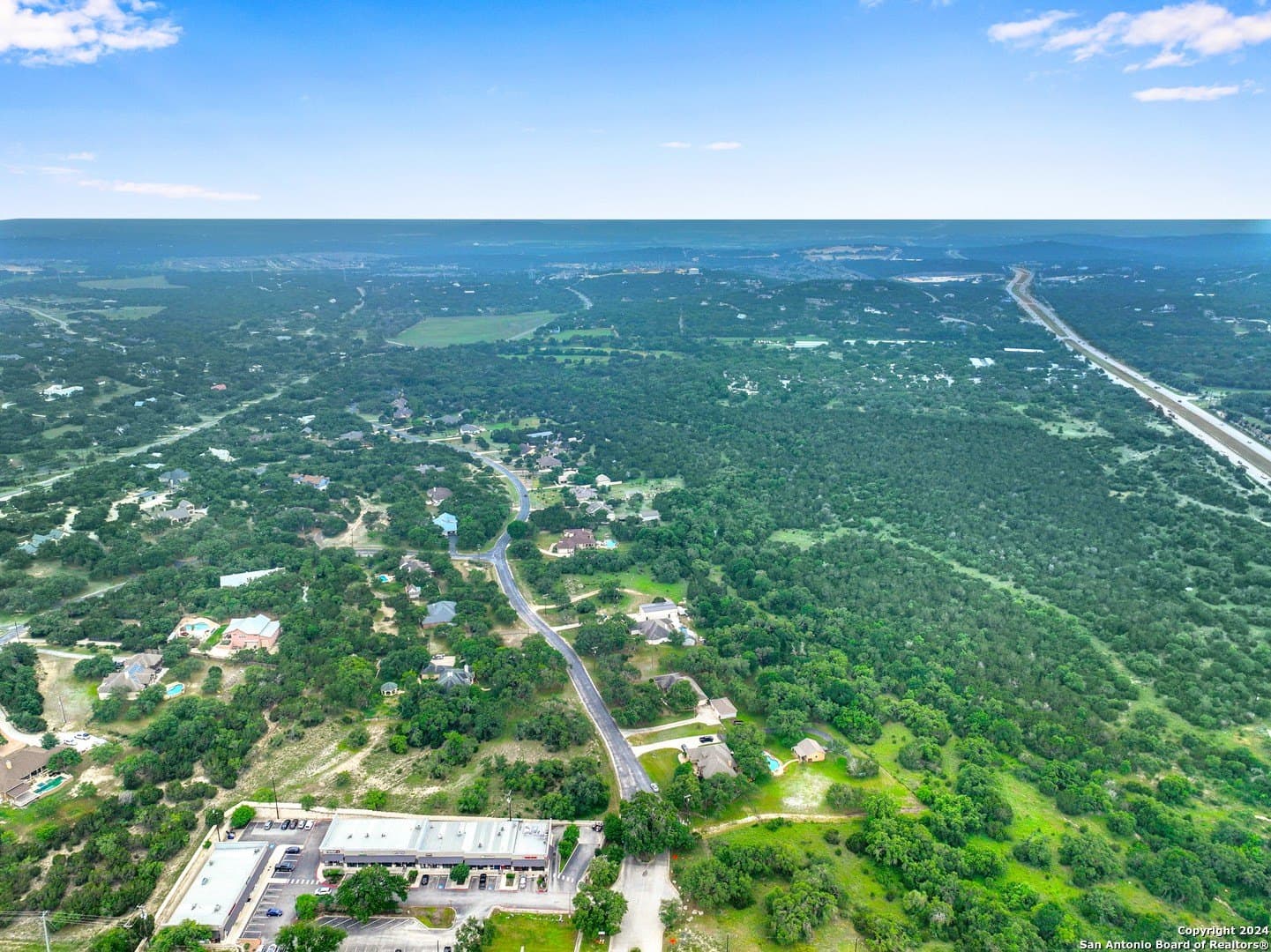 1.89 acres in Comal County gallery image 4