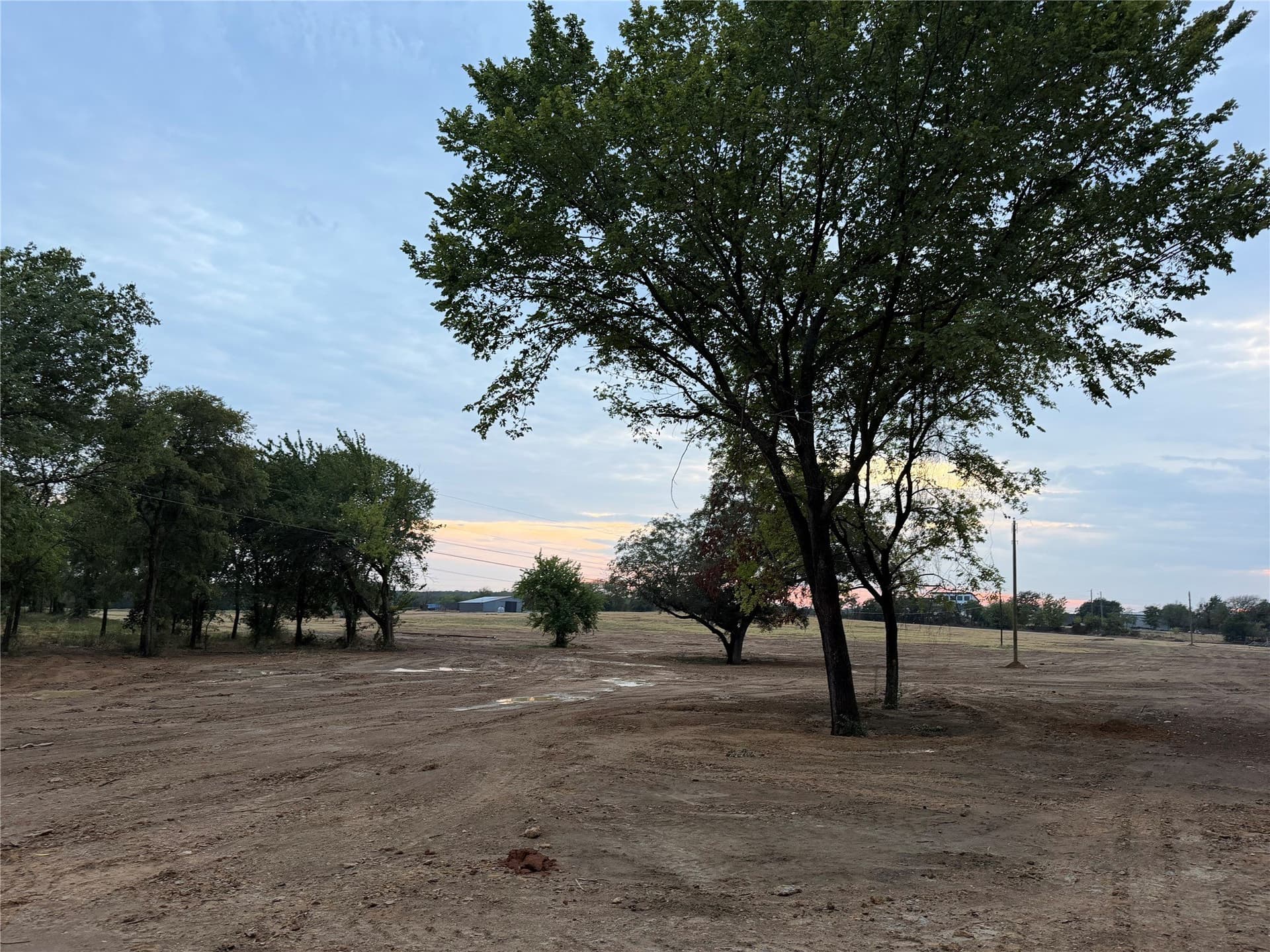 2 acres in Johnson County - photo 4