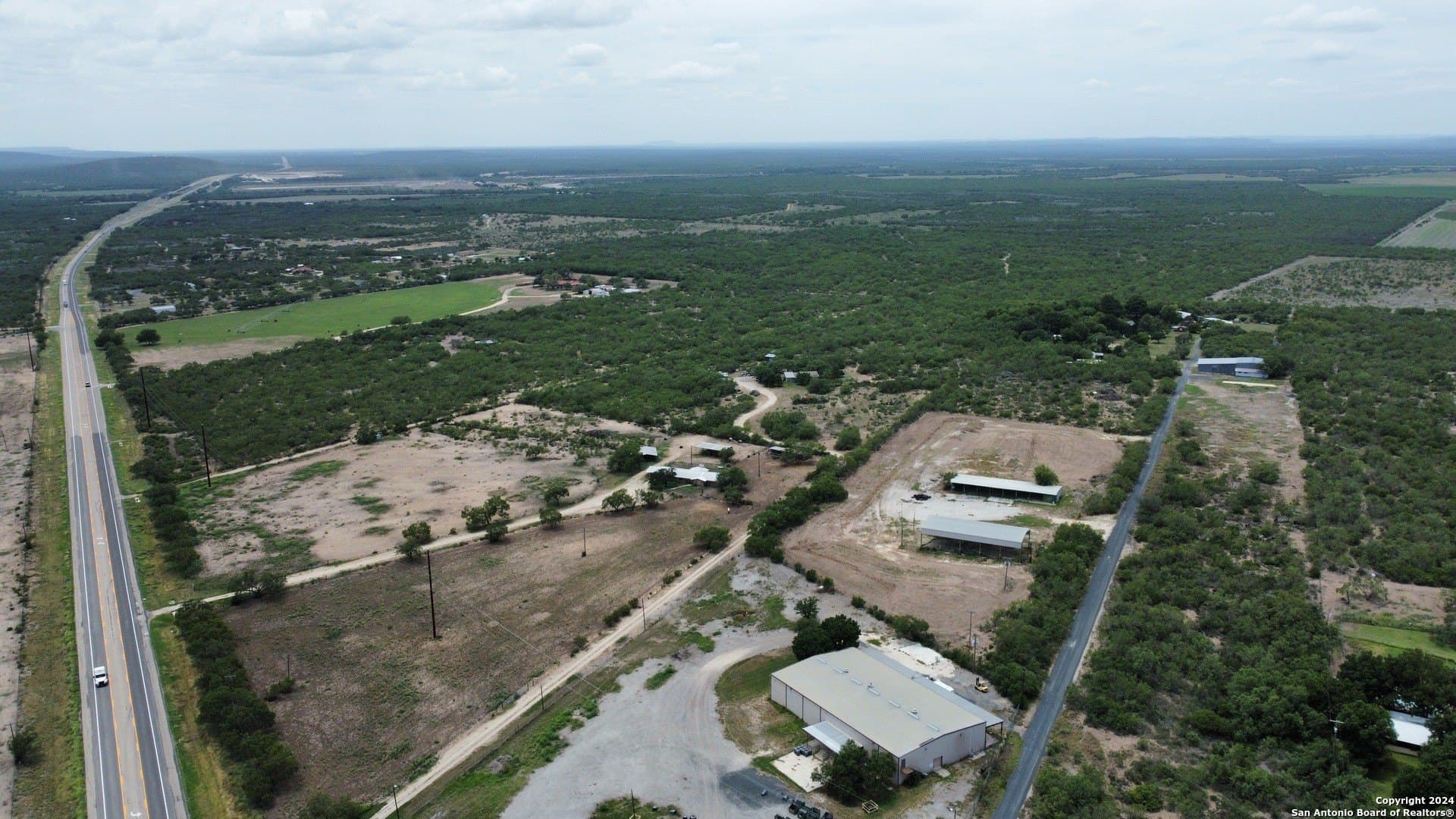 85 acres in Uvalde County gallery image 3