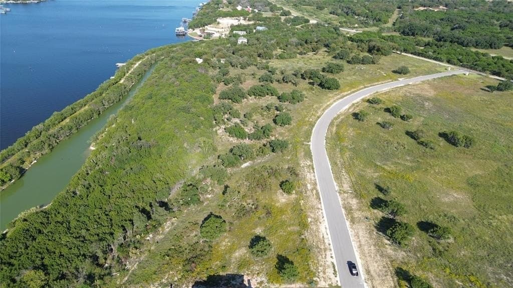 1.02 acres in Hood County gallery image 3