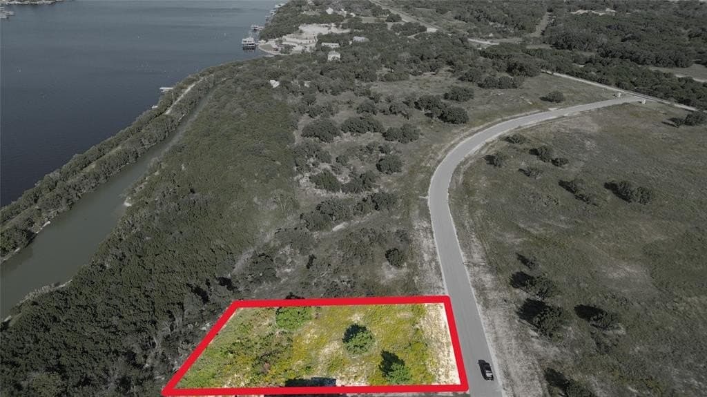 1.02 acres in Hood County gallery image 2