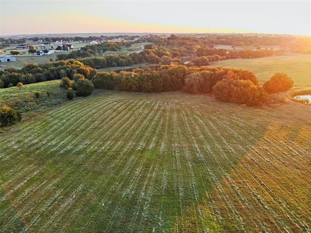 4 acres in McLennan County