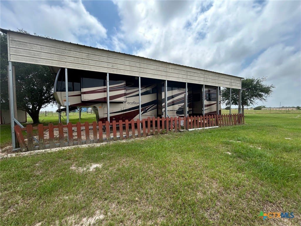 1 acres in Calhoun County - photo 13