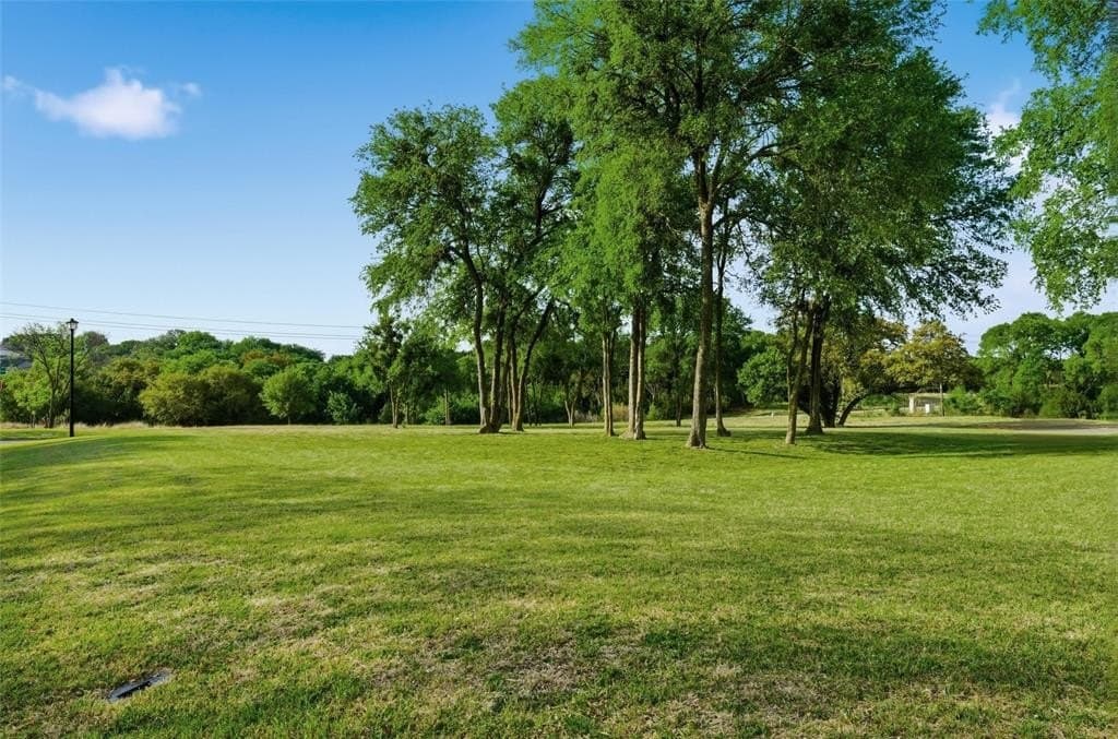 0.32 acres in McLennan County