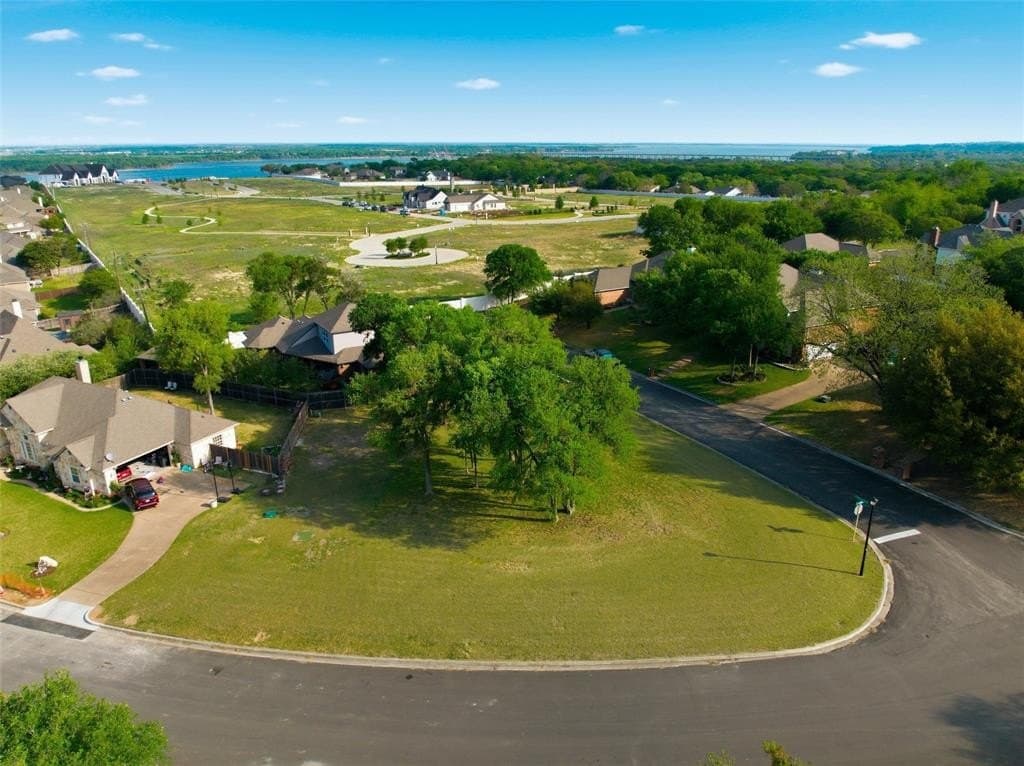 0.32 acres in McLennan County gallery image 3