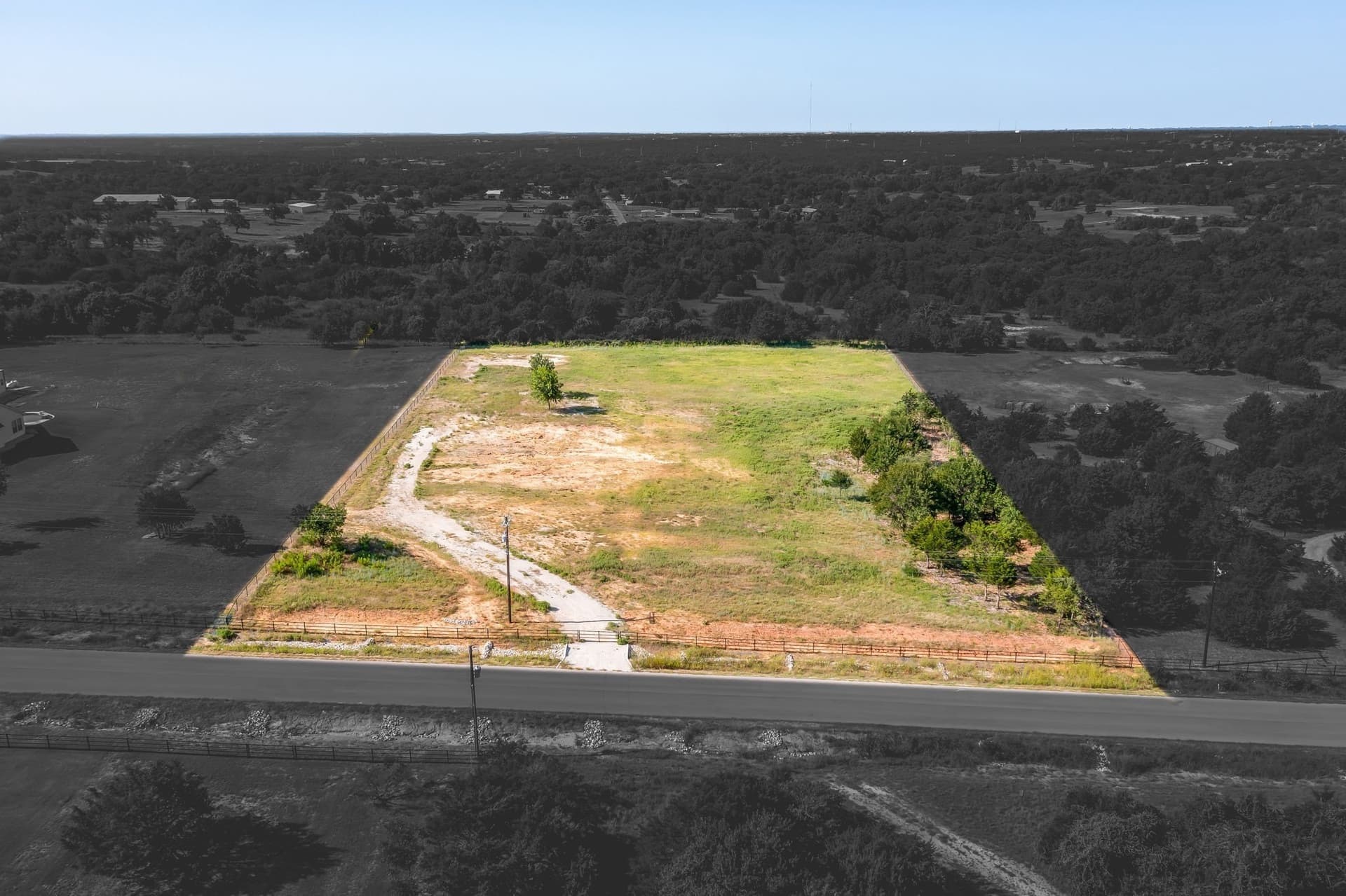 3.94 acres in Parker County