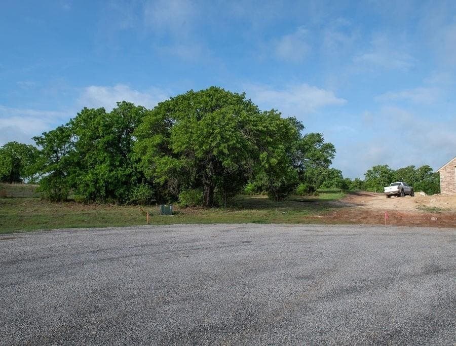 2.08 acres in Parker County gallery image 4