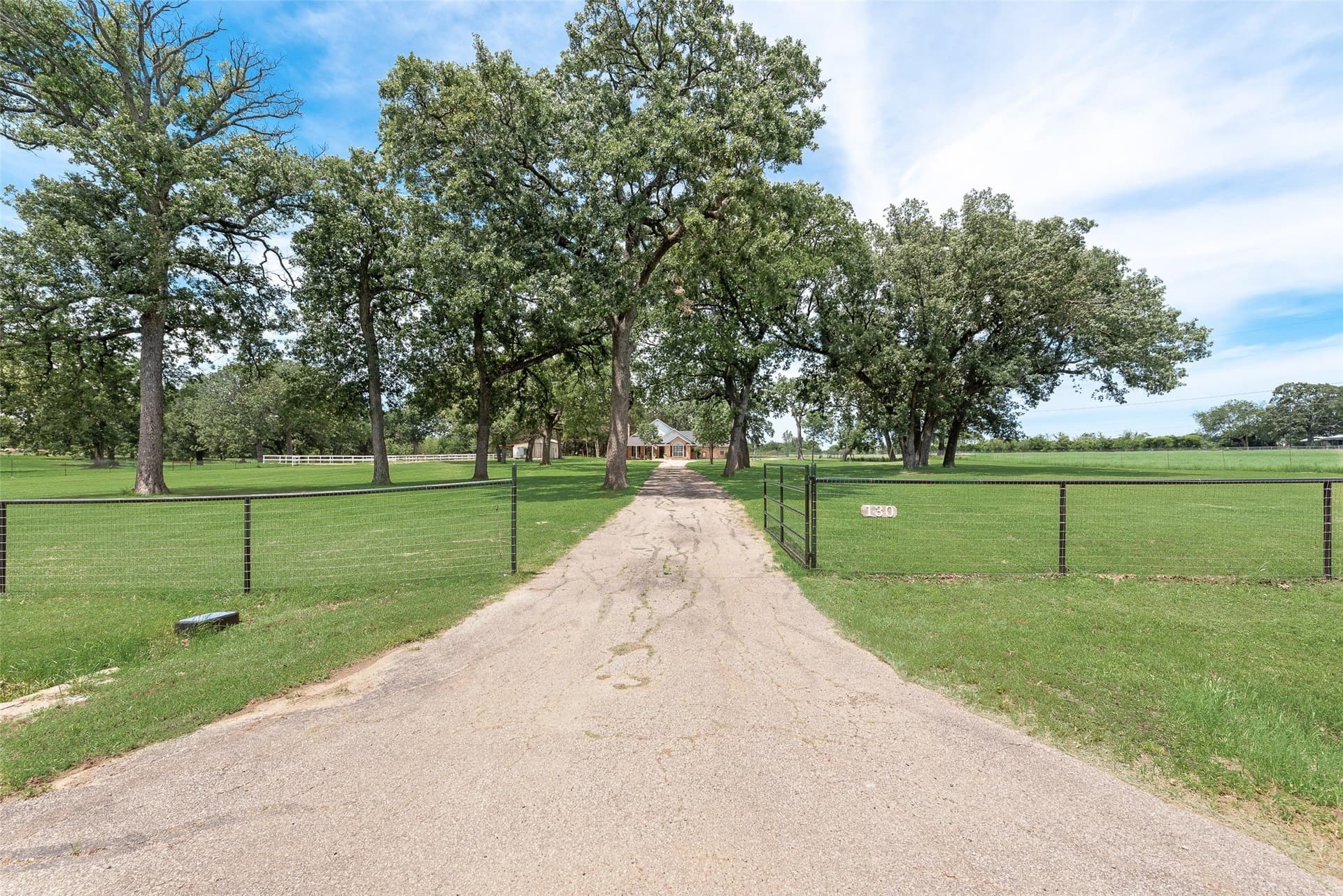 10 acres in Van Zandt County - photo 6