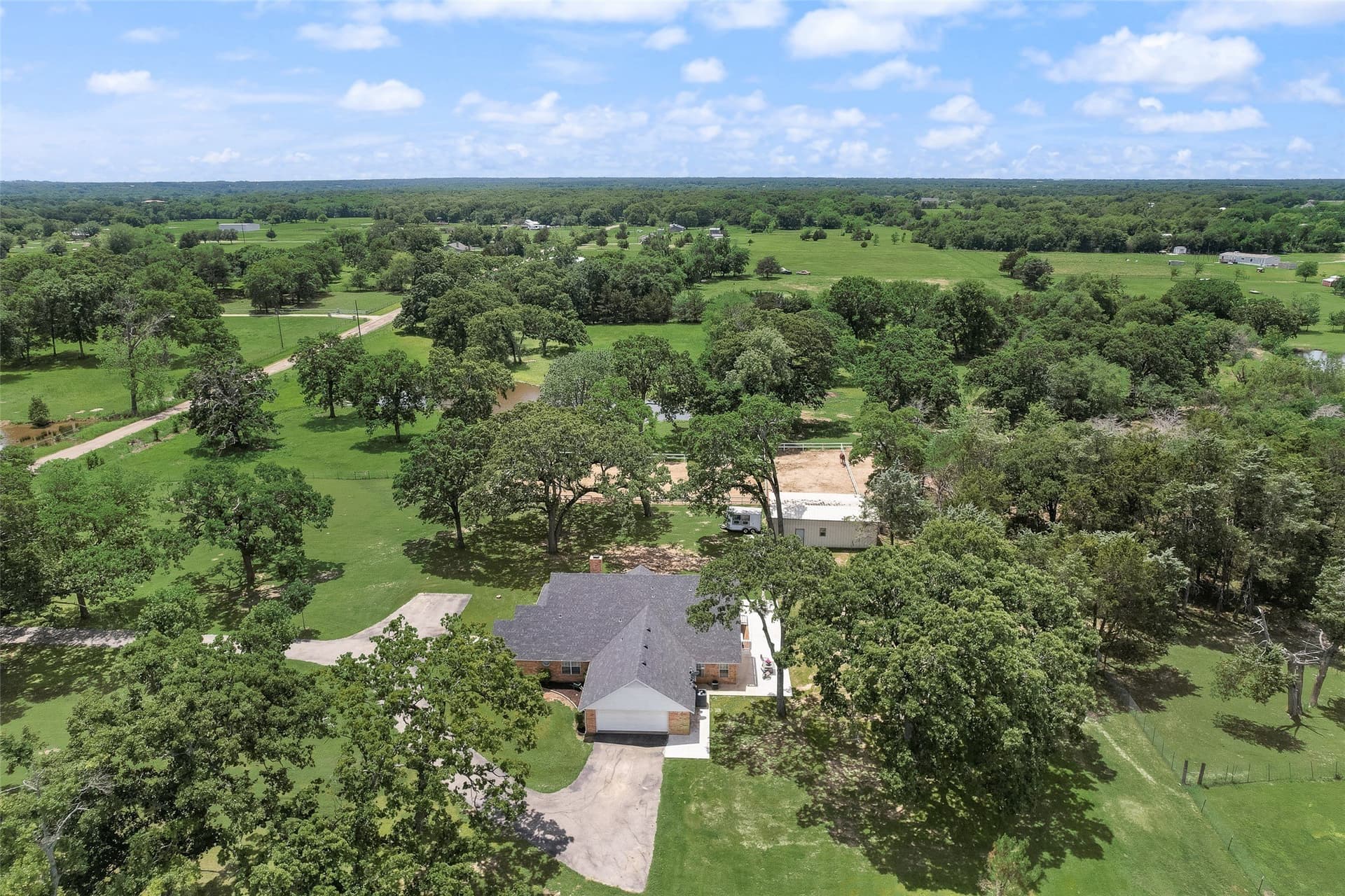10 acres in Van Zandt County gallery image 3