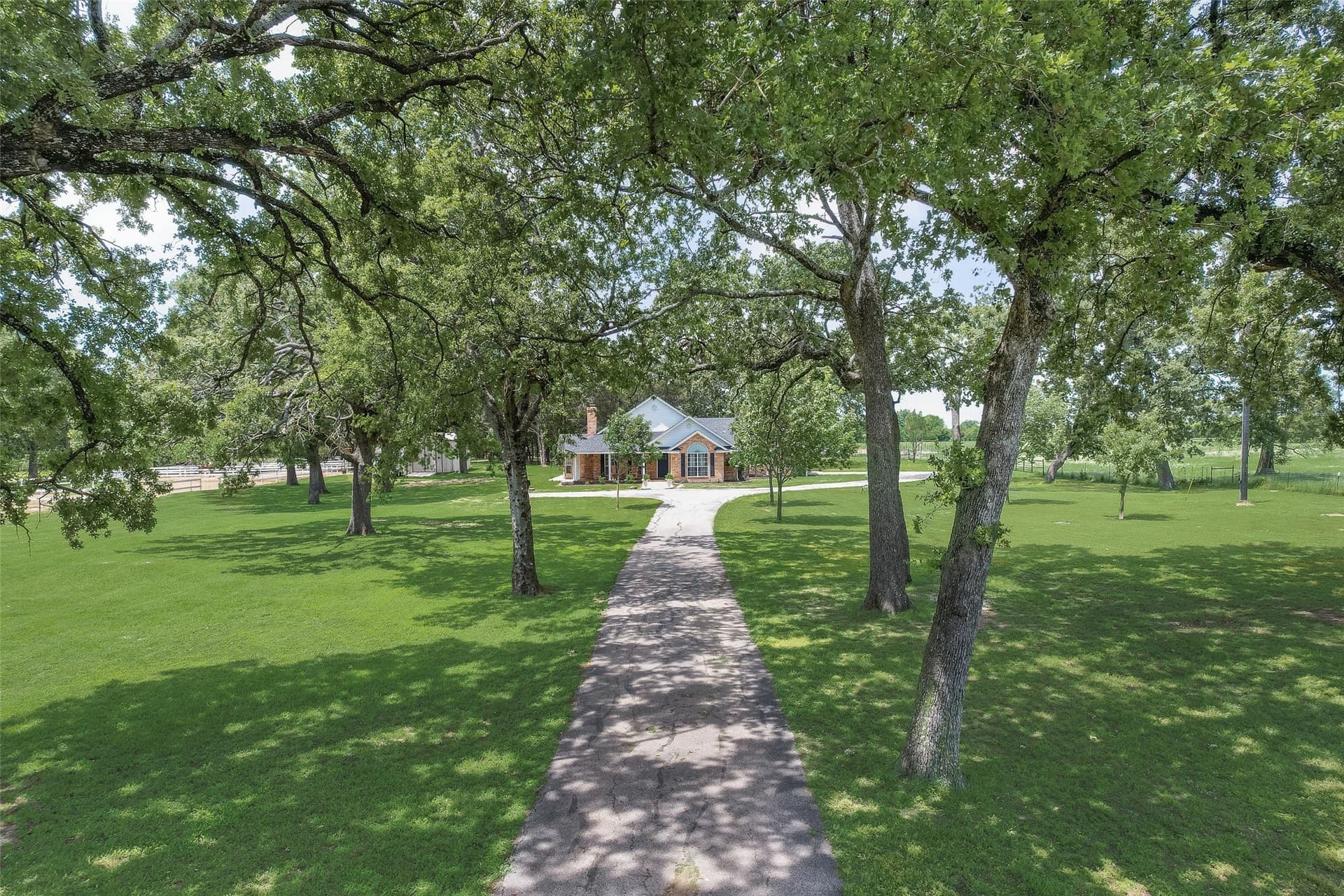 10 acres in Van Zandt County gallery image 4