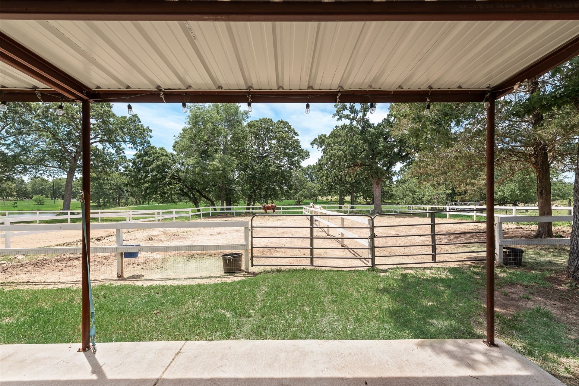 10 acres in Van Zandt County - photo 37