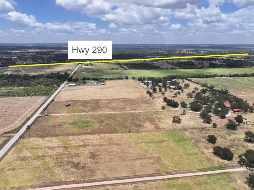 15.29 acres in Gillespie County