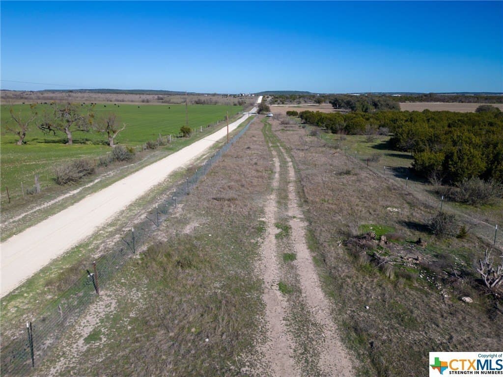 75 acres in Lampasas County gallery image 4