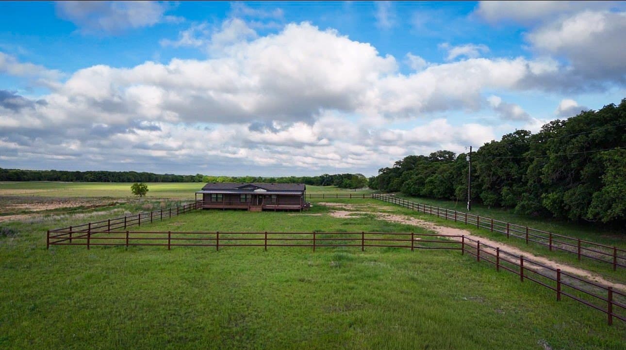 20 acres in Comanche County gallery image 2