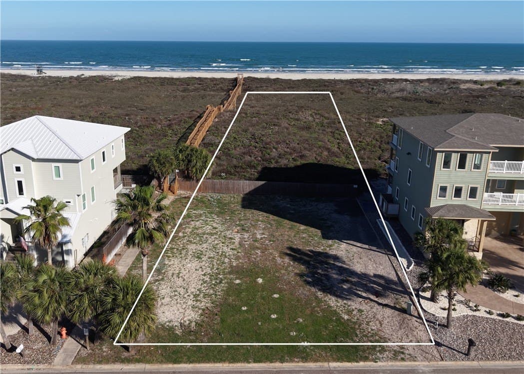 0.82 acres in Nueces County