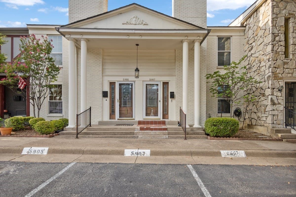 11.05 acres in Dallas County
