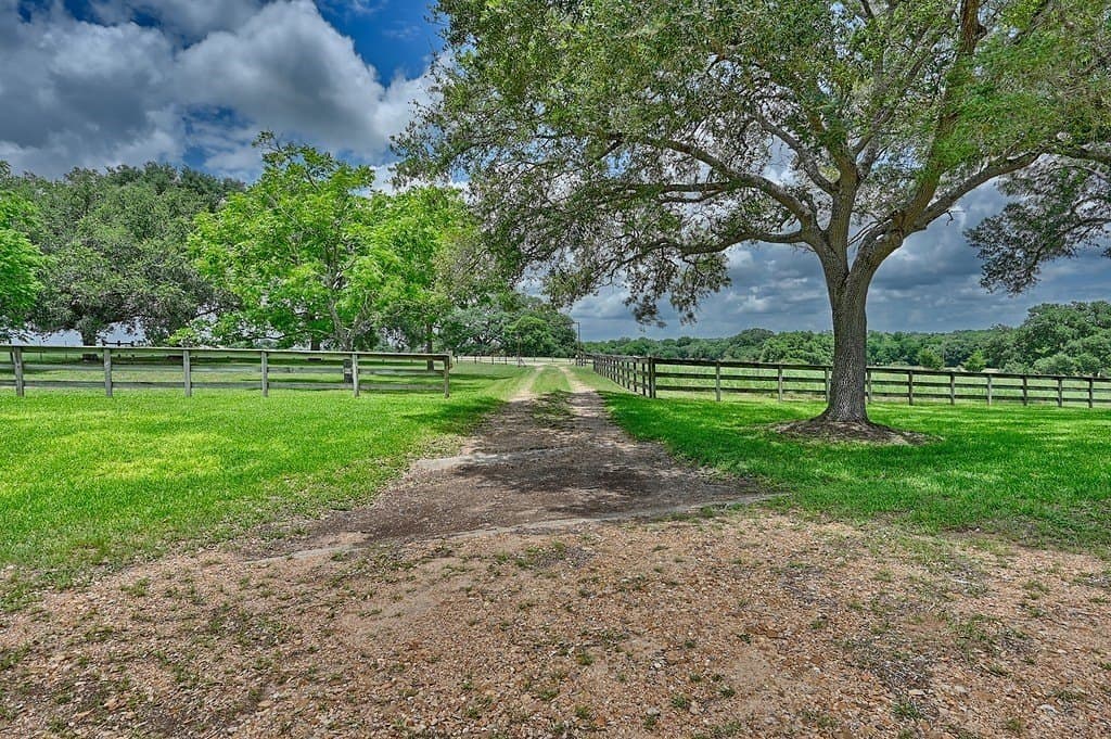 2 acres in Fayette County - photo 30