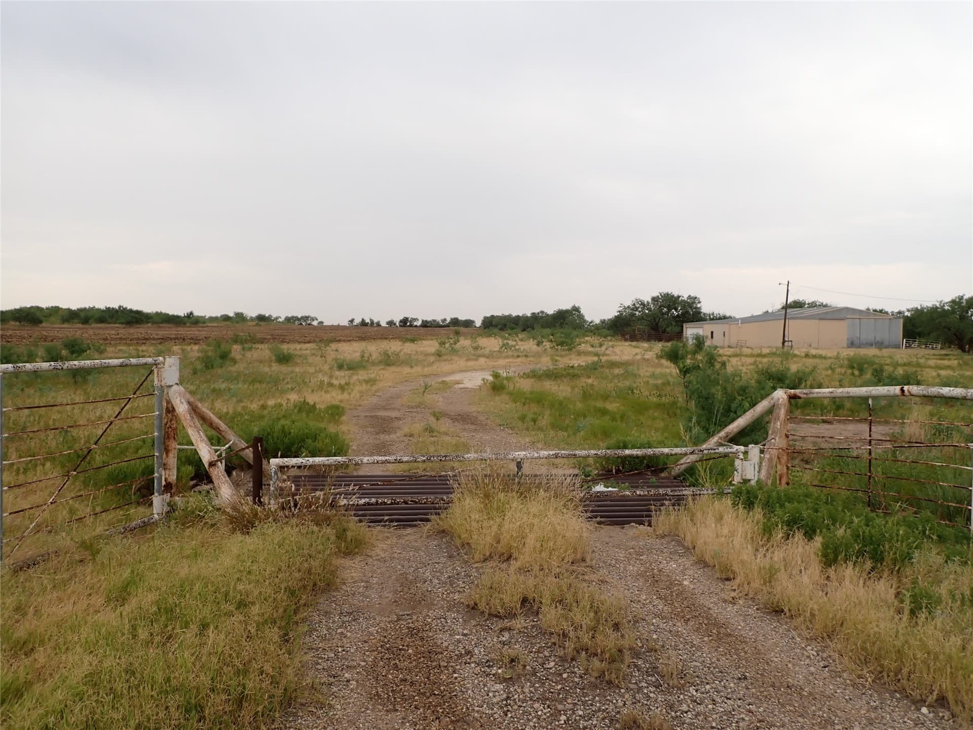 212.34 acres in Shackelford County - photo 3
