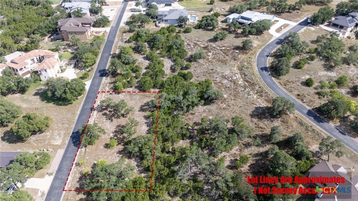 0.55 acres in Comal County - photo 6