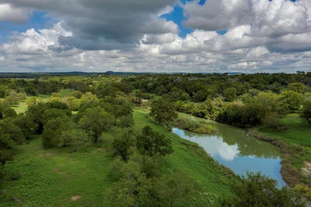 3.6 acres in Gillespie County gallery image 3